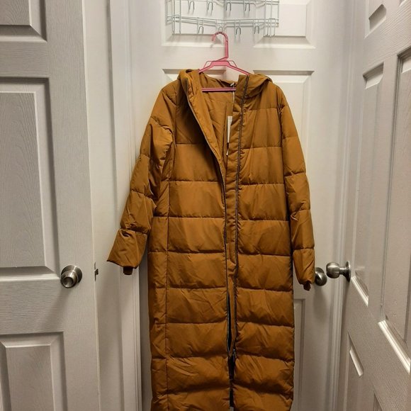 COPY - COS Long Hooded Puffer Coat NWT - Picture 4 of 6